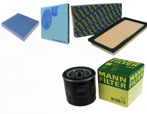 Zestaw filtrów Toyota C-HR 1.2 (1)