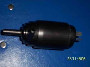 POMPKA SPRYSKIWACZA 431955651 (1392767)