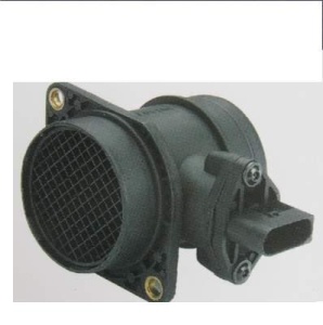 PRZEPŁYWOMIERZ POWIETRZA 0280217103#MAFS217103#037906461A (1392951)