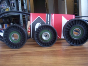 PASEK NAPINACZ ROLKI MERCEDES W168 A 140 160 170