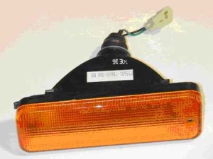 Lampa kierunkowskazu le 35602-78B10-000 (1390590)