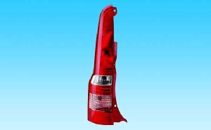Lampa tylna, le 0 318 318 005 (1390707)