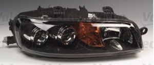 Reflektor świateł przednich PR PUNTO II od 06.2001  VALEO 088140 (1393259)